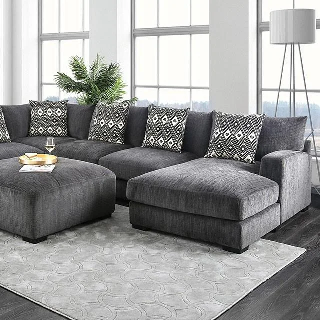 Kaylee U-Sectional w/ Right Chaise