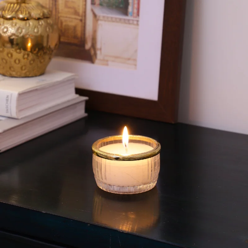 snowy whisper white scented candle glass jar with Golden Ring